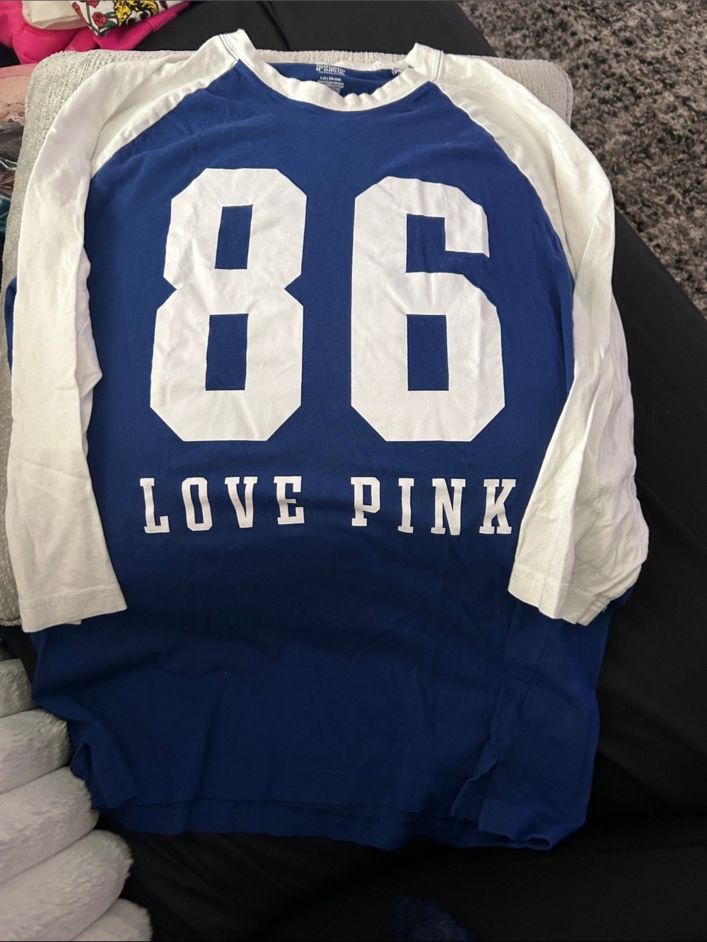 PINK Victoria's Secret Blue and White Raglan '86' Baseball Tee